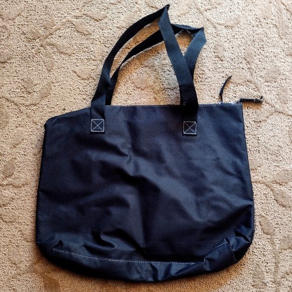 MATCO TOOLS ~ Collector Tote, Black Canvas, Zipper, 5 Pockets, Dbl Straps, NEW! - Picture 2 of 9